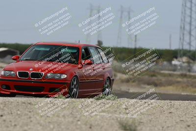 media/May-03-2025-BMW Club of San Diego (Sat) [[6afb605f82]]/Instructor Group/Turn 4/